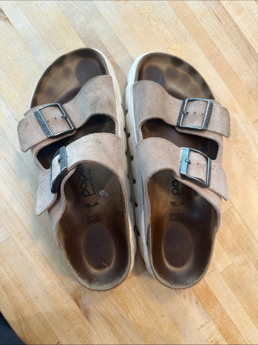 Birkenstock women’s papillon chunky tan slides